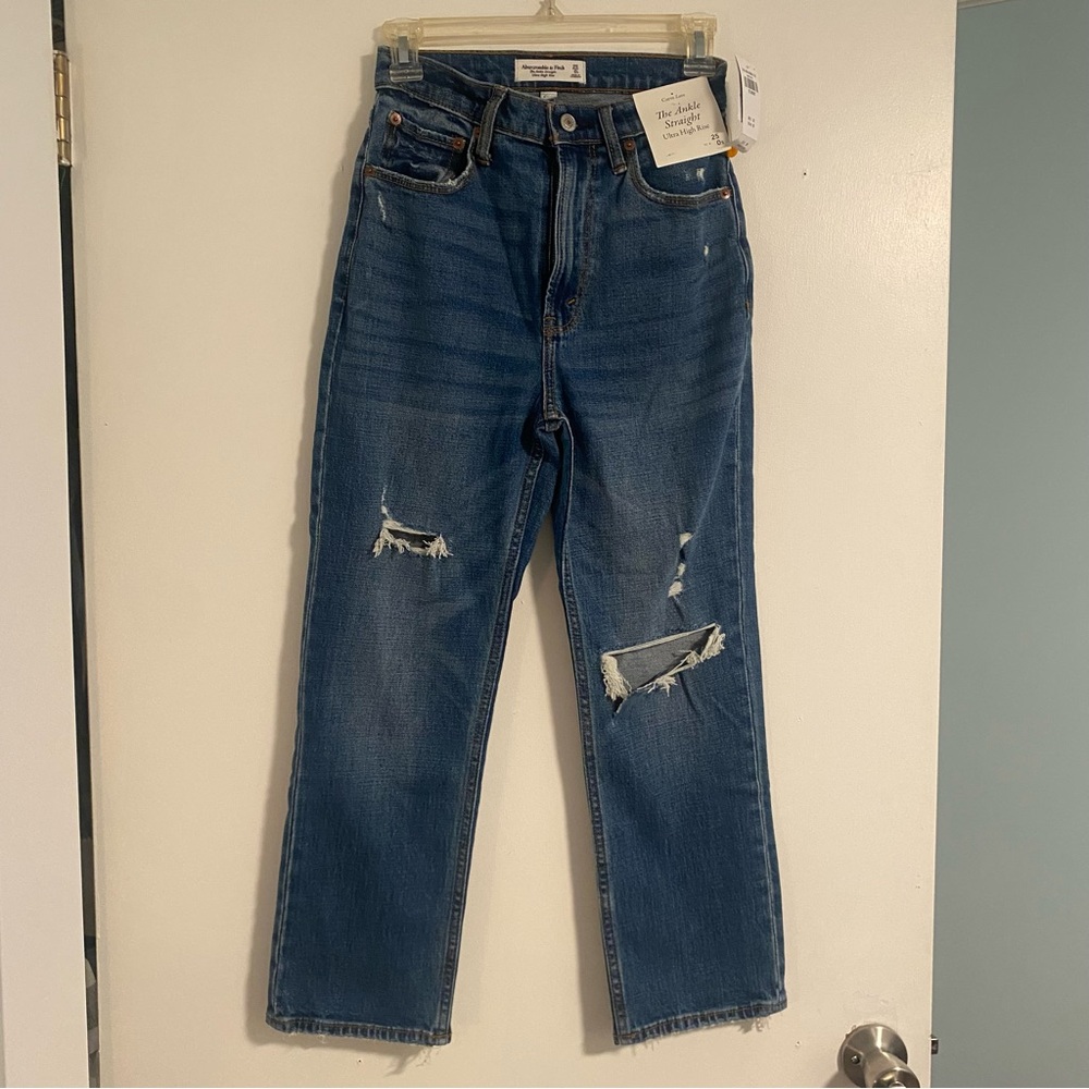 Abercrombie & Fitch Straight Leg Distressed Jeans - Dark Blue
